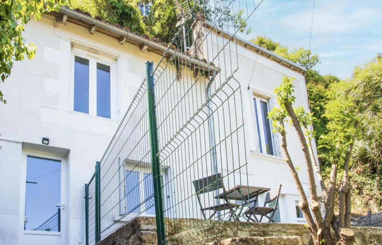 Les Logis Poitevin - Maisons - Terrasses - Detente Poitiers Exterior photo